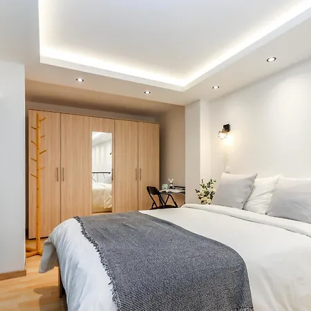 Click Memory And Loft Next To Center Apartment *